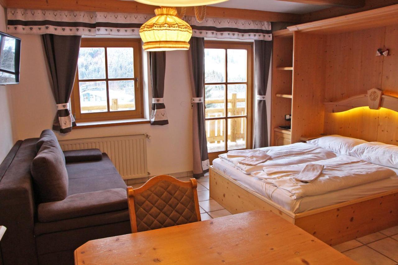 Amadelodge Ваграйн Екстериор снимка