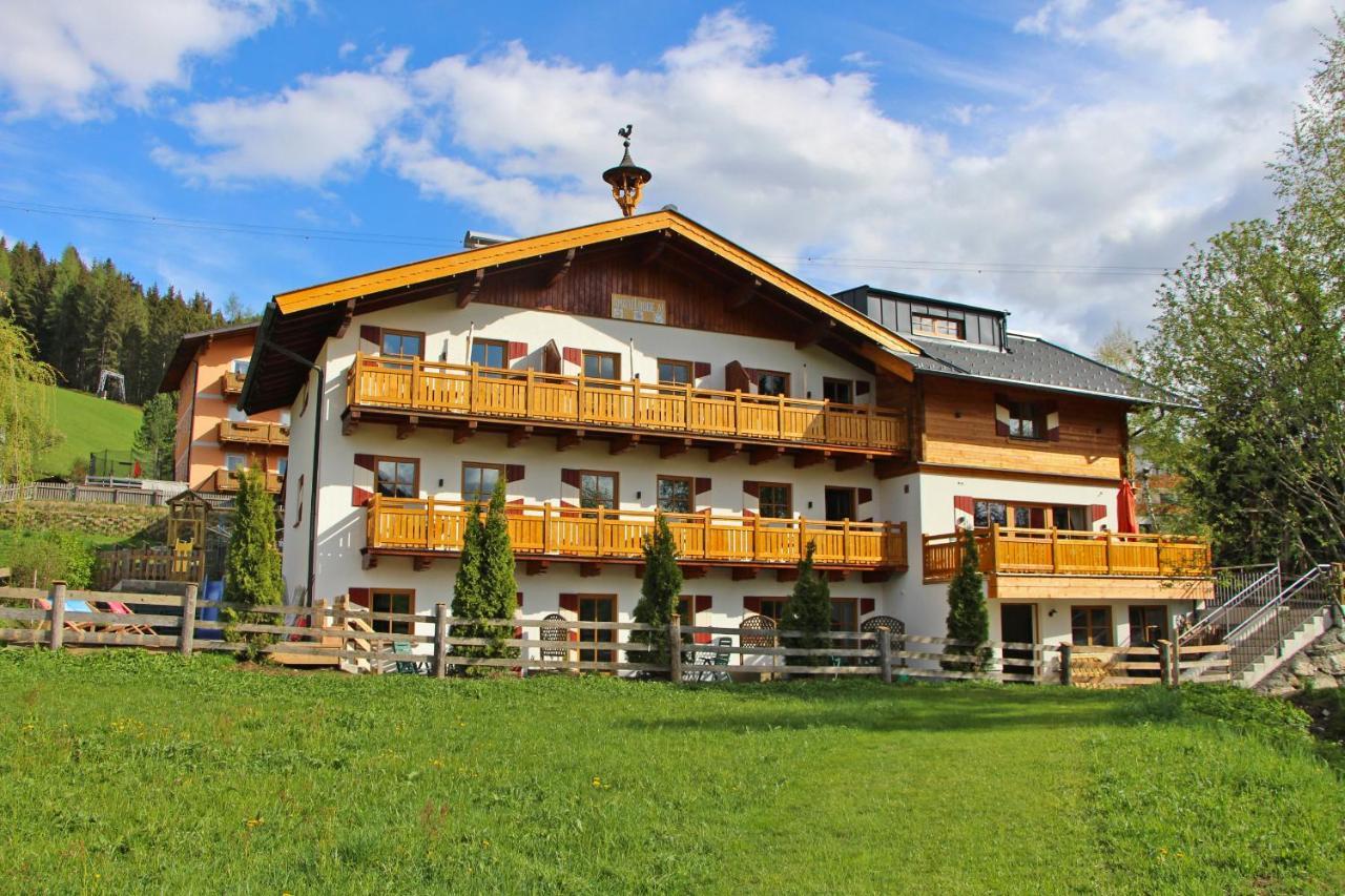 Amadelodge Ваграйн Екстериор снимка